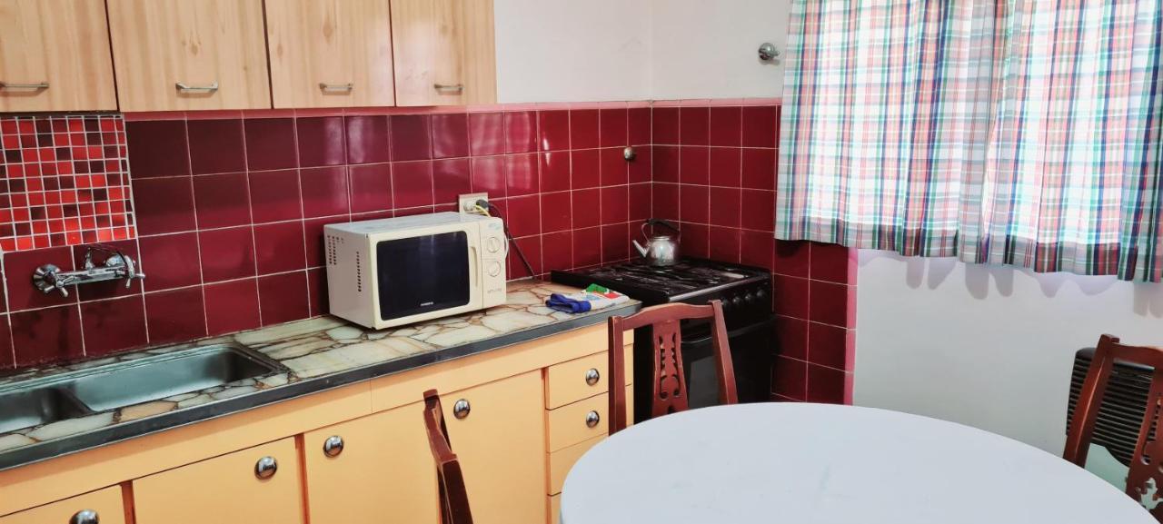 Сasa de vacaciones Casa Familiar - Garage - Tv - Wifi - 2 - Living-comedor - Cocina - Lavadero - Patio Con Parrilla -