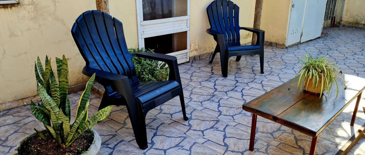 Сasa de vacaciones Casa Familiar - Garage - Tv - Wifi - 2 - Living-comedor - Cocina - Lavadero - Patio Con Parrilla - *